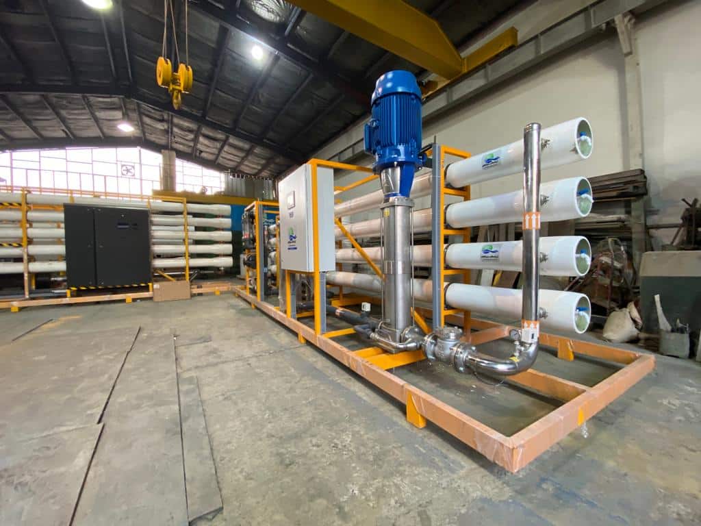 دستگاه تصفیه آب اسمز معکوس صنعتی